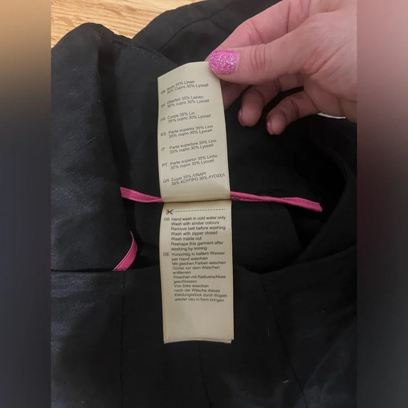 Scotch & Soda High rise mini-length shorts in black - Picture 9 of 10